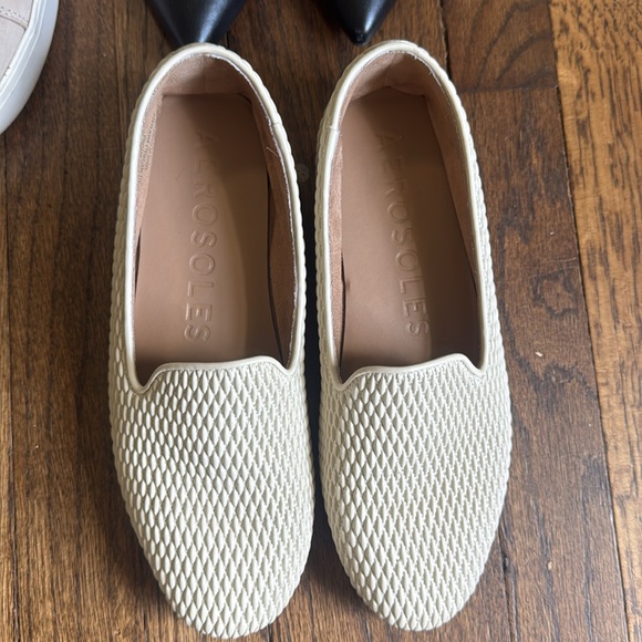 5 Pairs of Shoes Size 8.5 Women’s - Picture 6 of 6